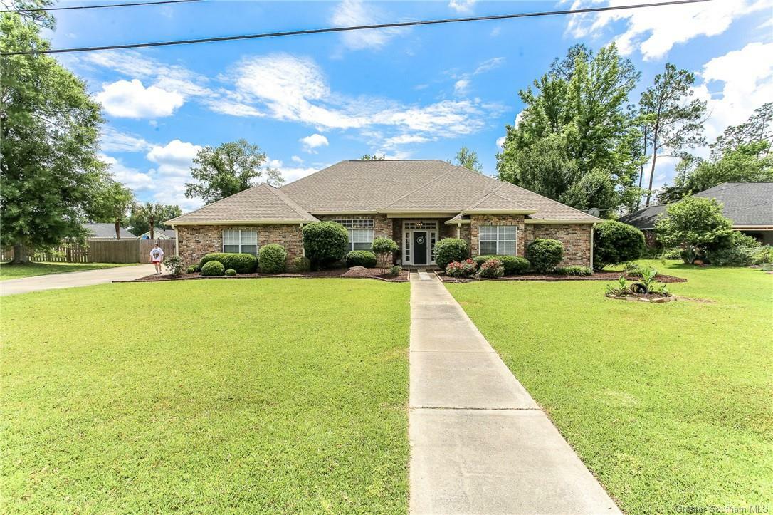 Property Photo: 1460 Tan Tara Circle LA 70611