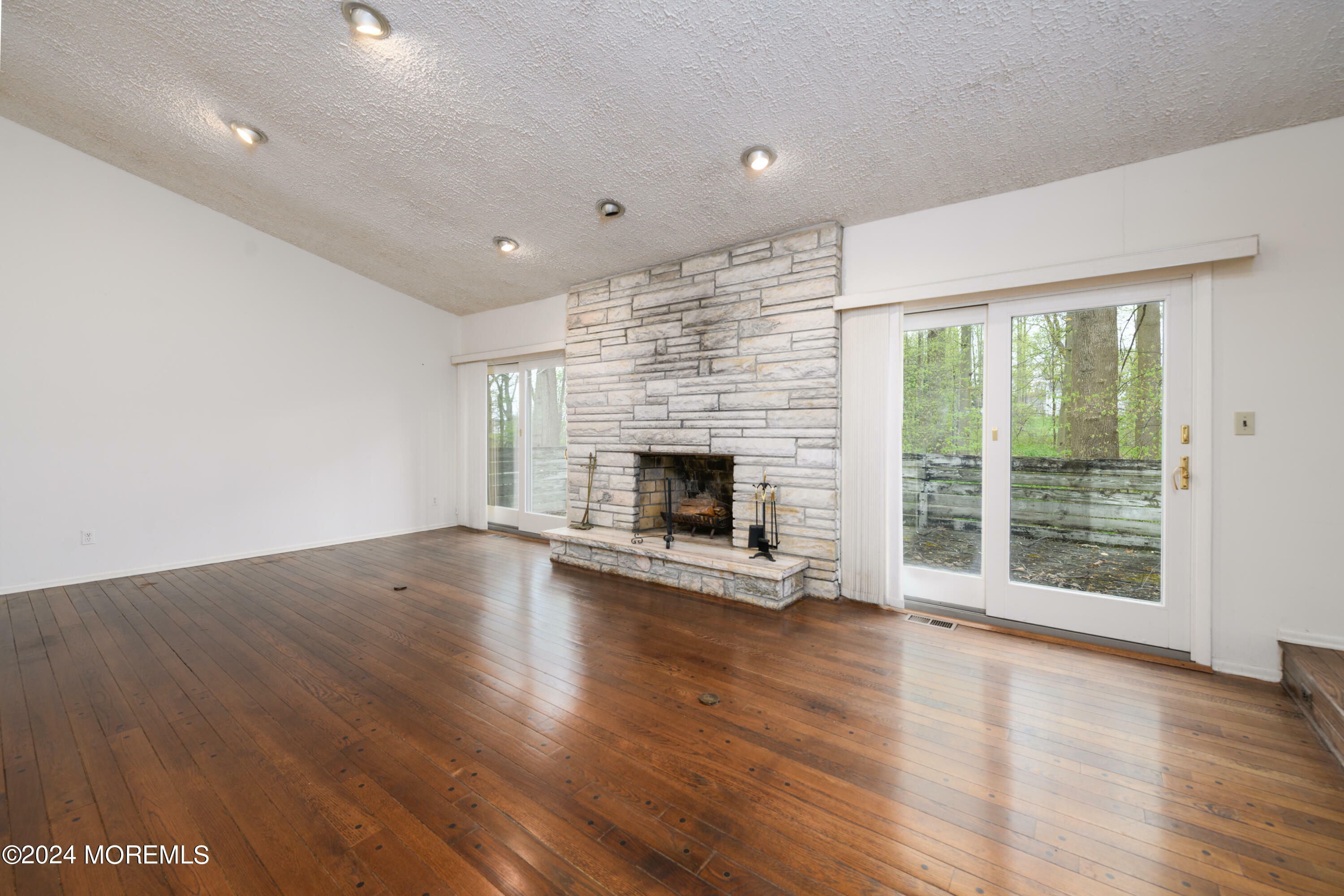 Property Photo:  88 White Oak Ridge Road  NJ 07738 