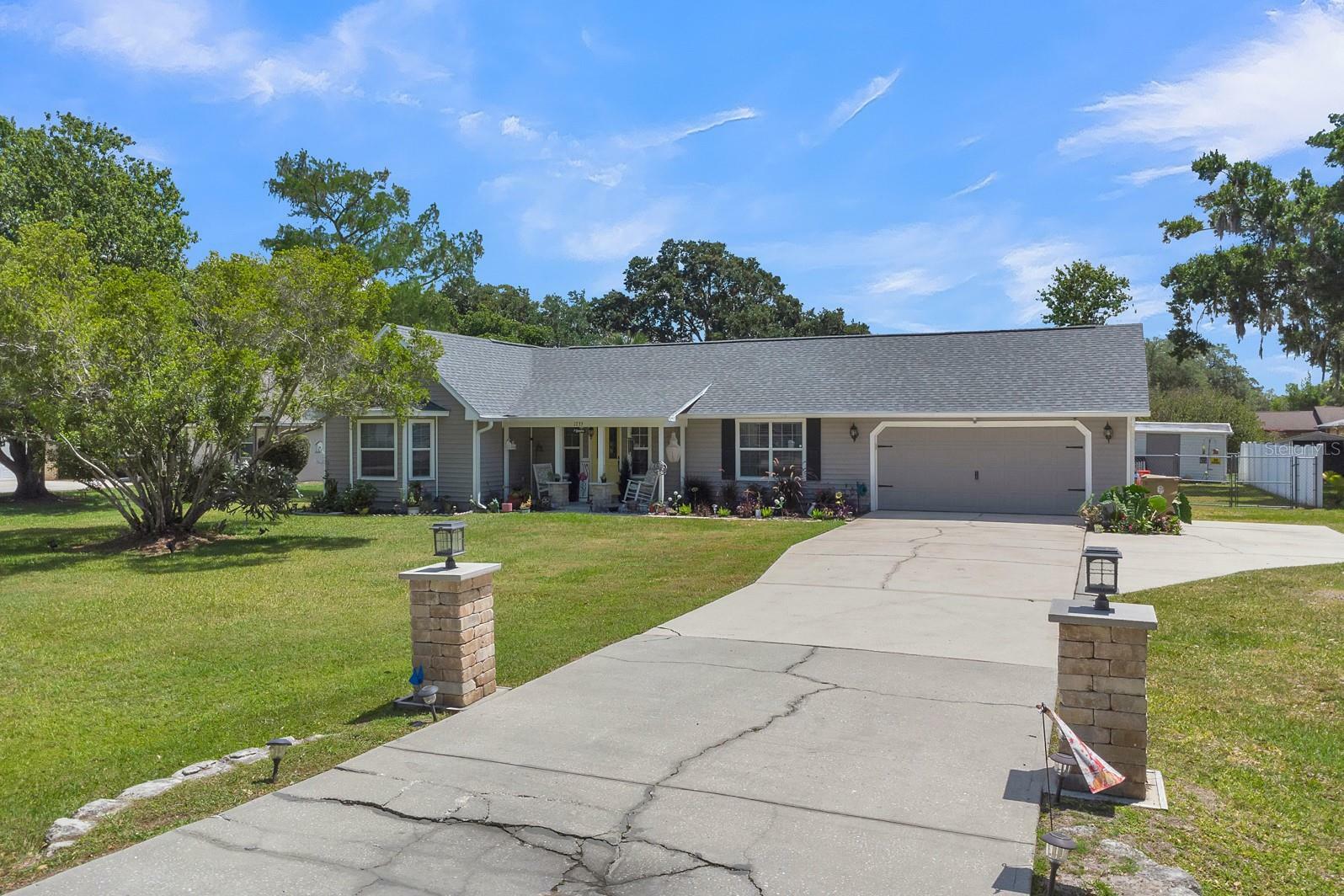 Property Photo: 1735 Kings Highway FL 34744
