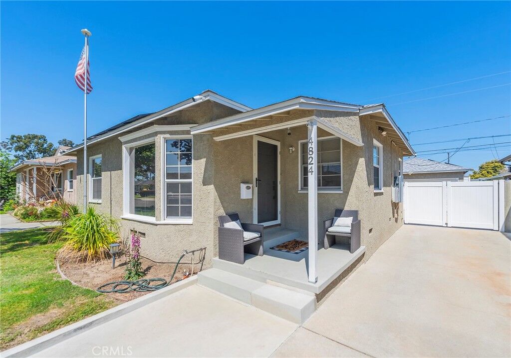 Property Photo:  4824 Coldbrook Avenue  CA 90713