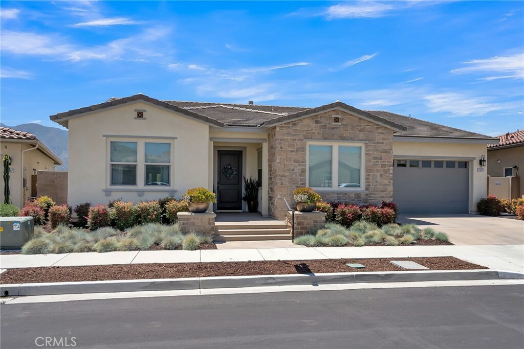 Property Photo:  11475 Explorer Court  CA 92883 