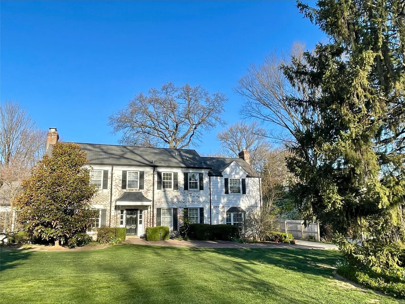 Property Photo: 7 Willow Hill Road MO 63124