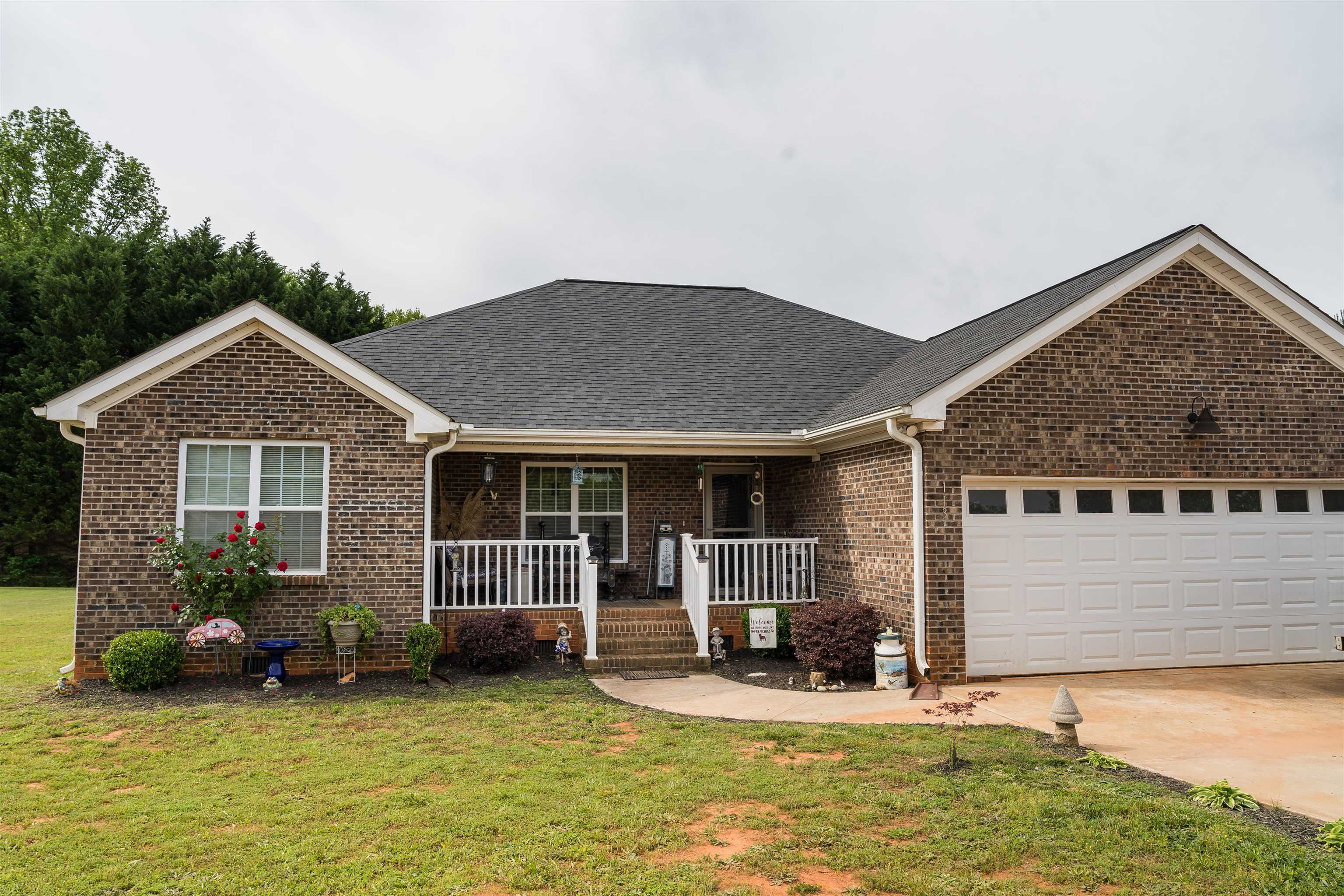 Property Photo:  113 Stone Creek Drive  SC 29321 