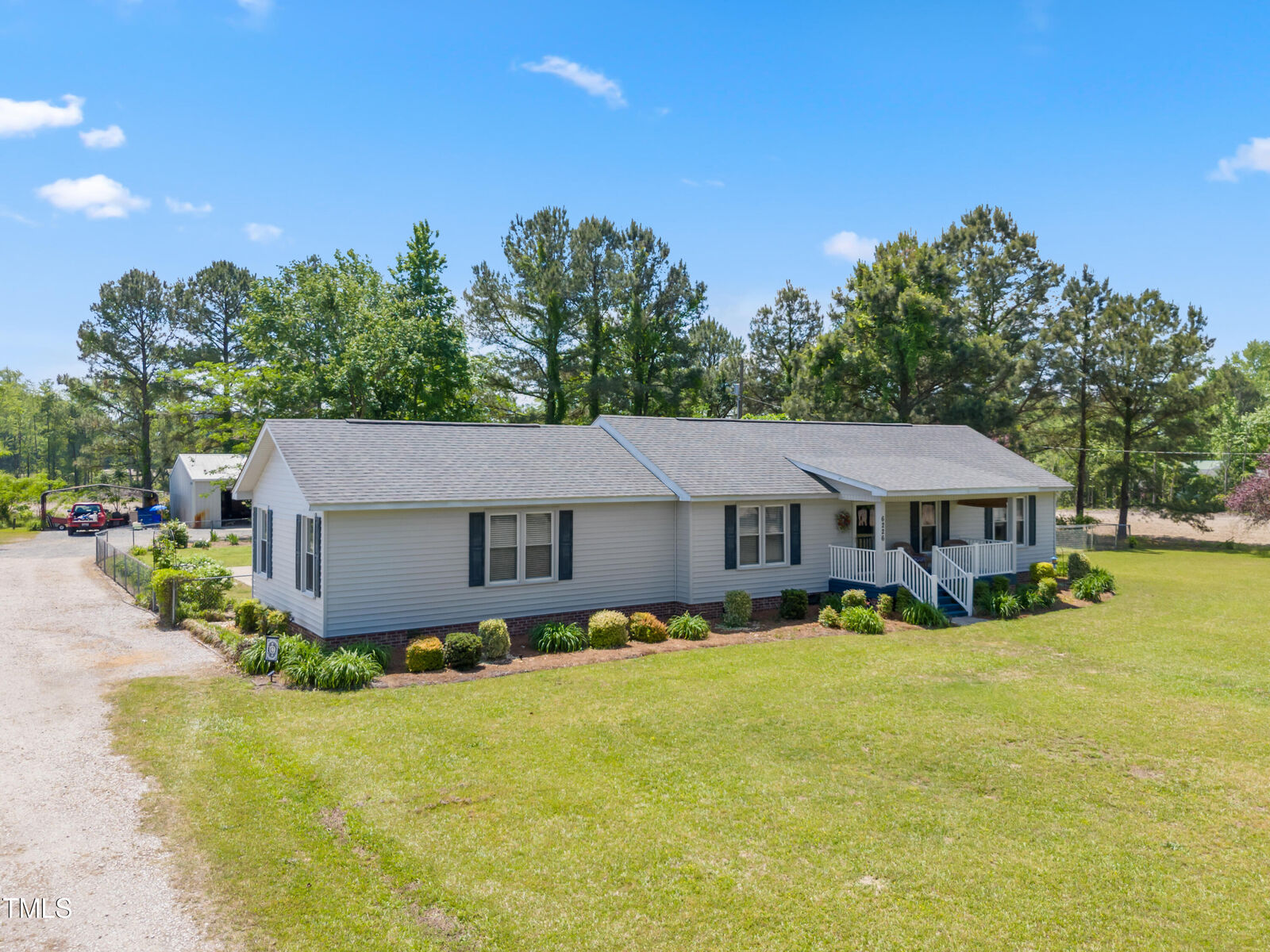 Property Photo:  6226 Jake Road  NC 28391 