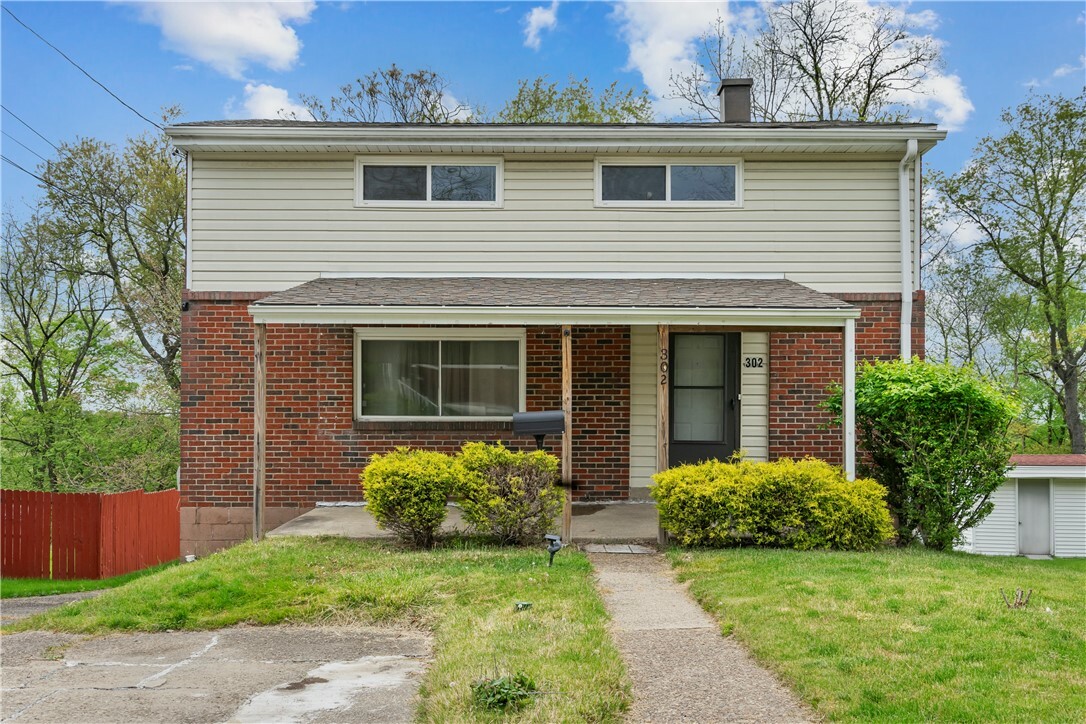Property Photo: 302 Frazier Dr PA 15235
