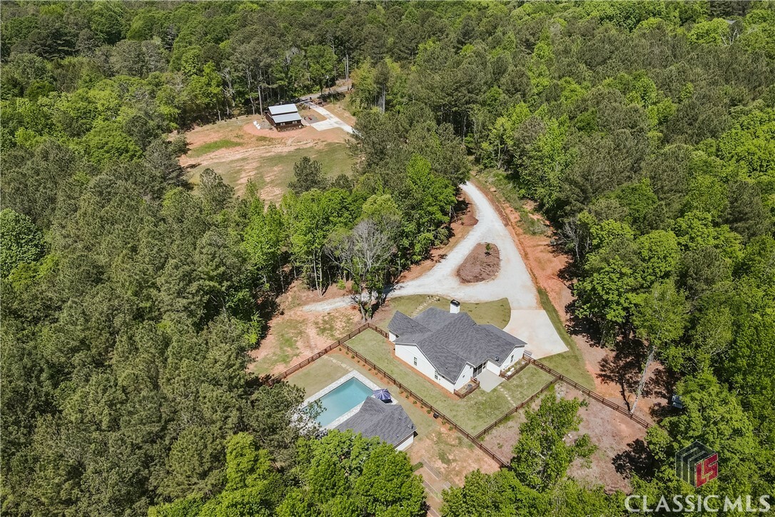 Property Photo:  355 Hobbs Road  GA 30607 