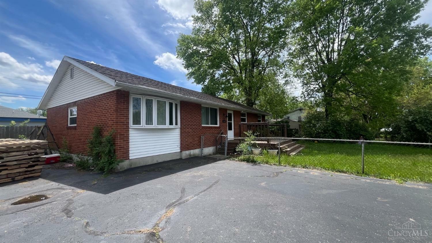 2524 Rondowa Avenue  Riverside OH 45404 photo