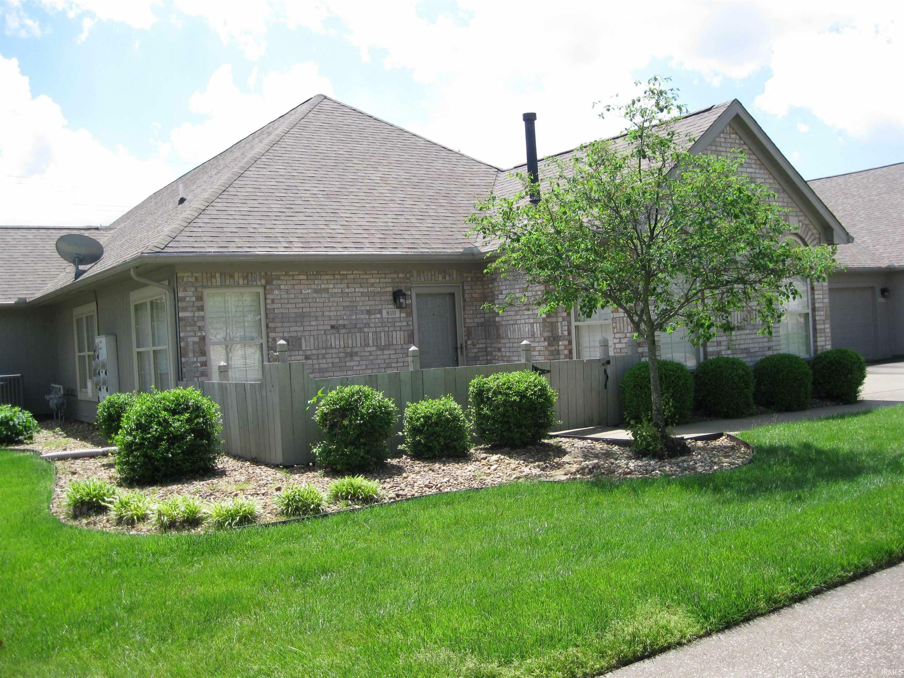 Property Photo:  8111 Gate Way Drive  IN 47715 
