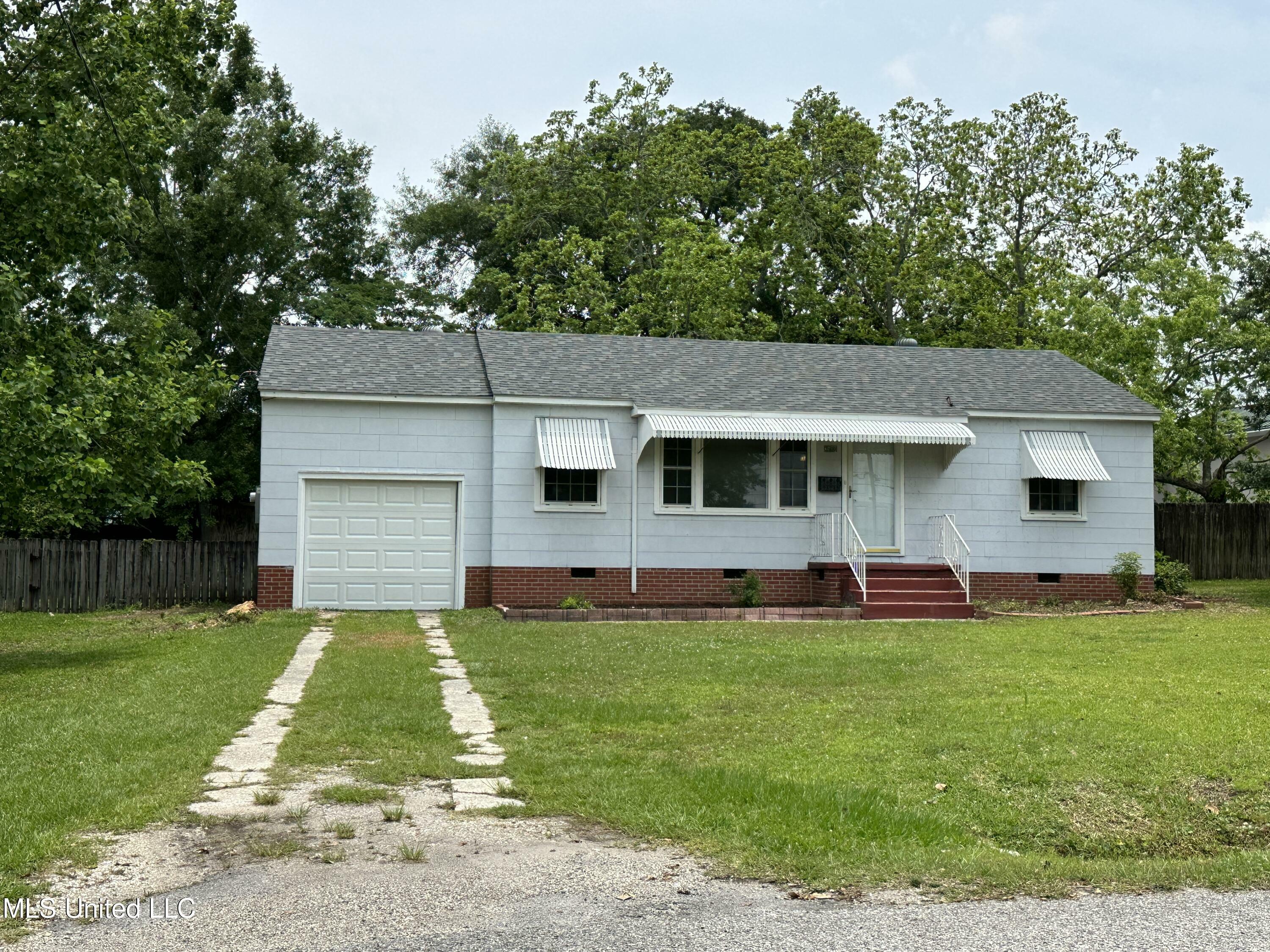 Property Photo: 3500 Belmede Drive MS 39507