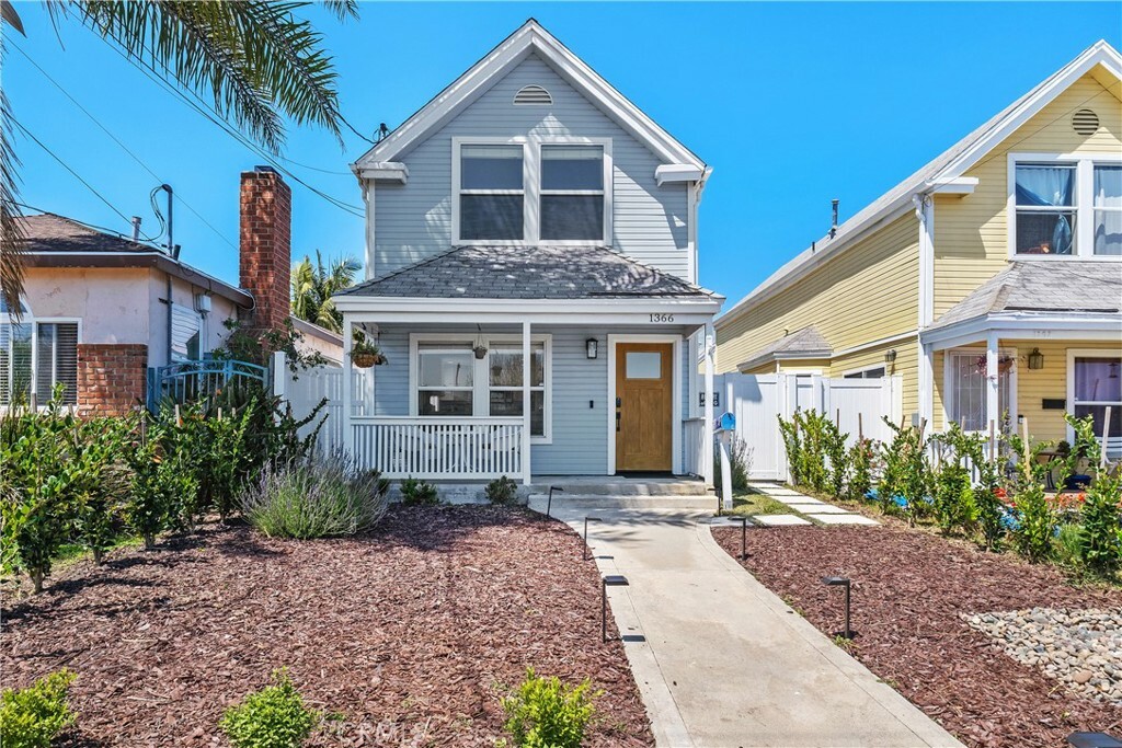 Property Photo:  1366 W 2nd Street  CA 90732 