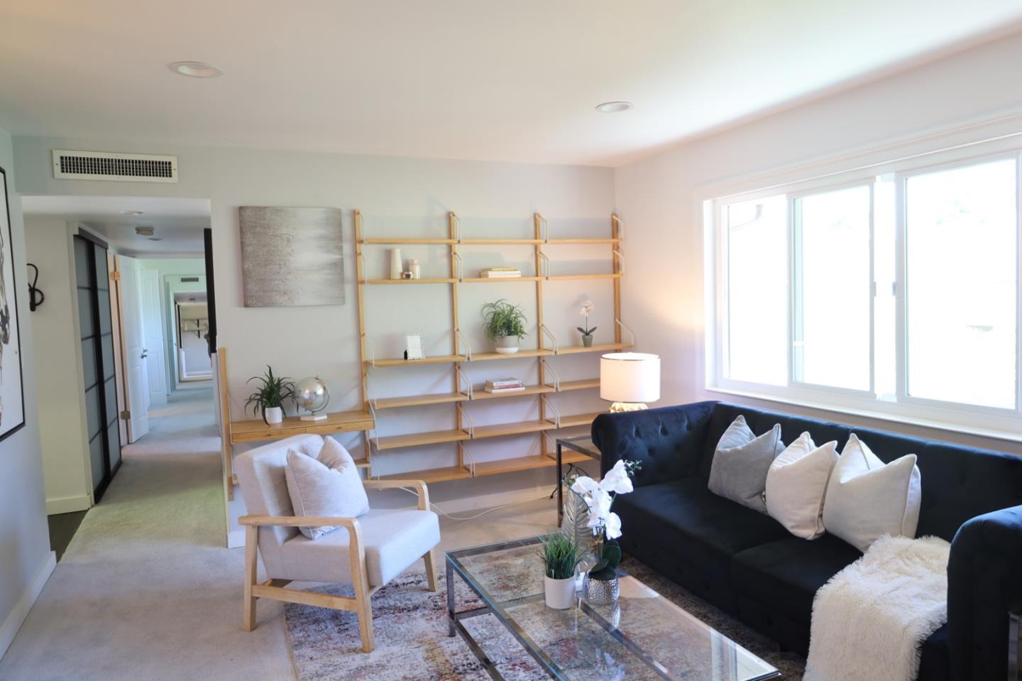 Property Photo:  420 Alberto Way 33  CA 95032 