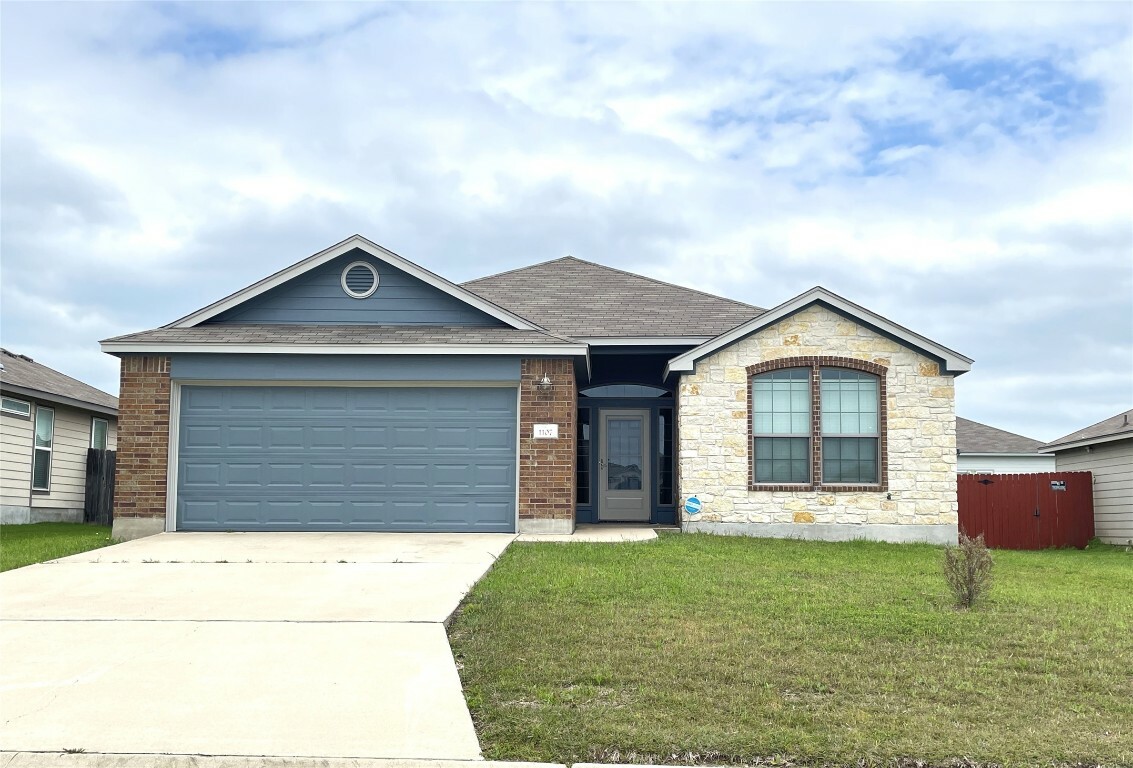 Property Photo:  1107 Roanoke Drive  TX 76504 