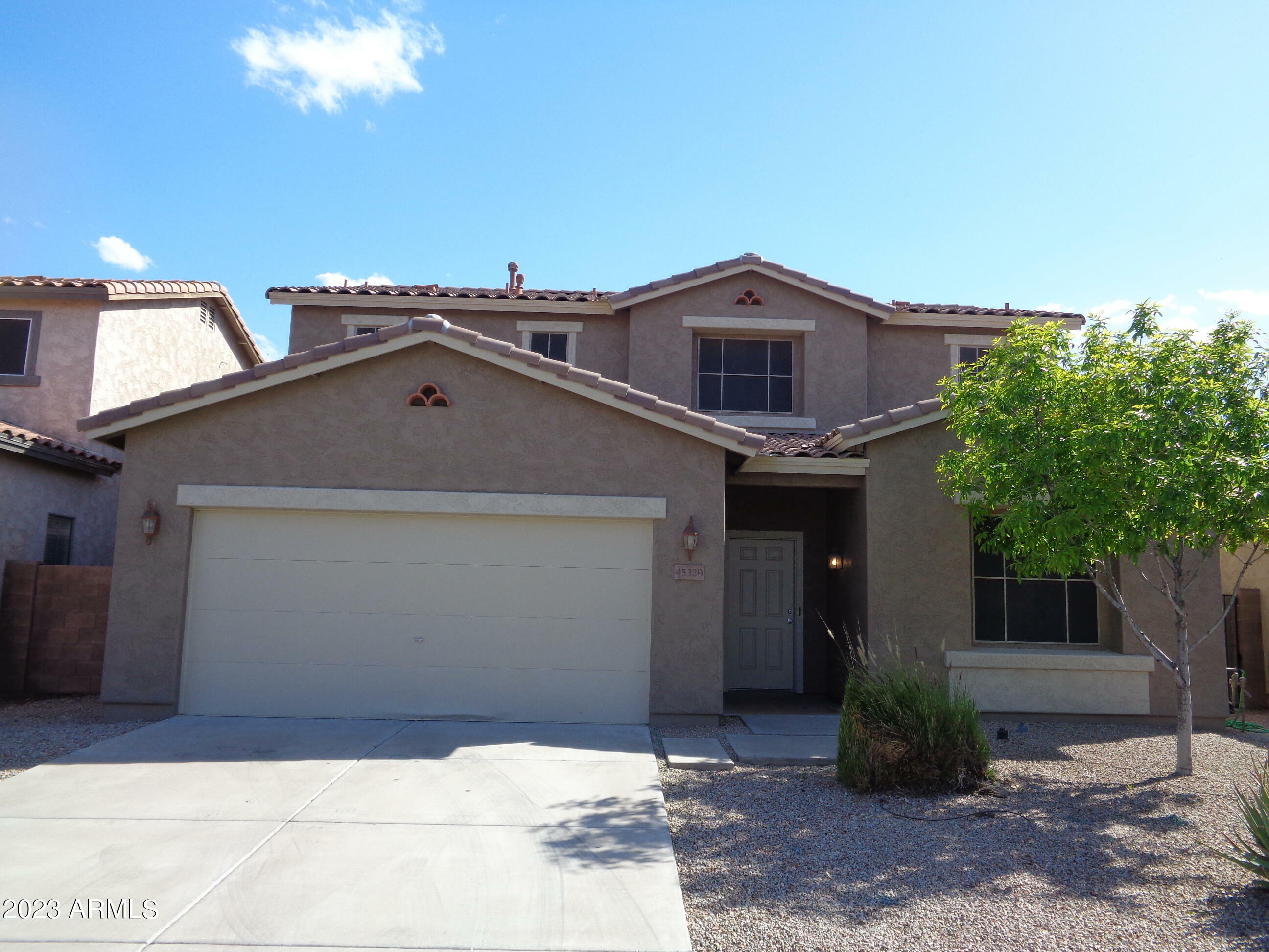 Property Photo:  45329 W Portabello Road  AZ 85139 