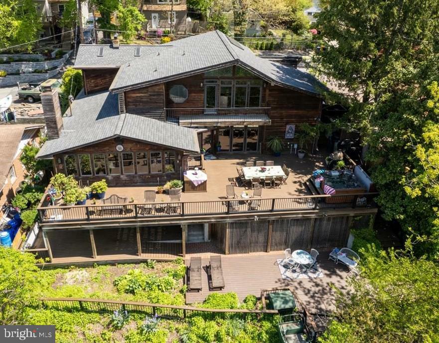 Property Photo: 683 Shore Road MD 21146