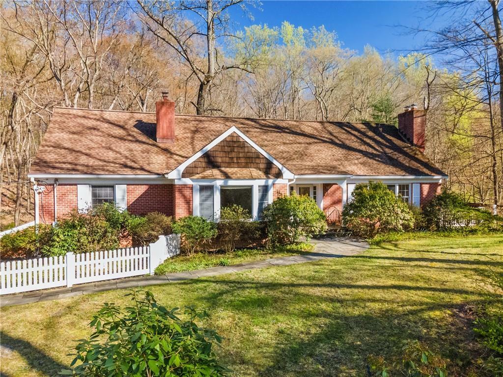 Property Photo:  12 Green Valley Road  NY 10504 