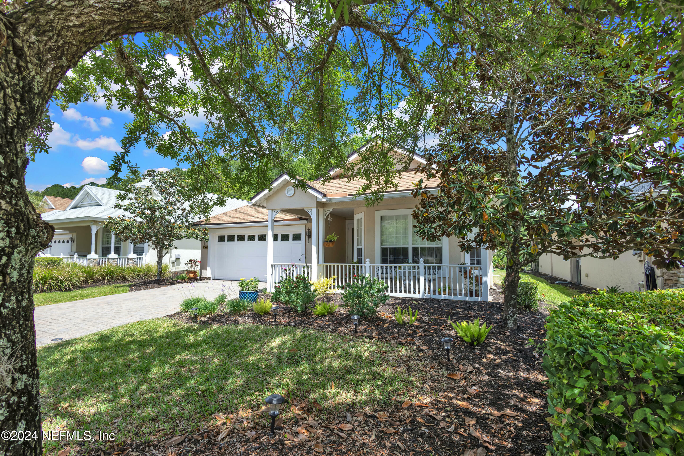 Property Photo:  1459 Castle Pines Circle  FL 32092 