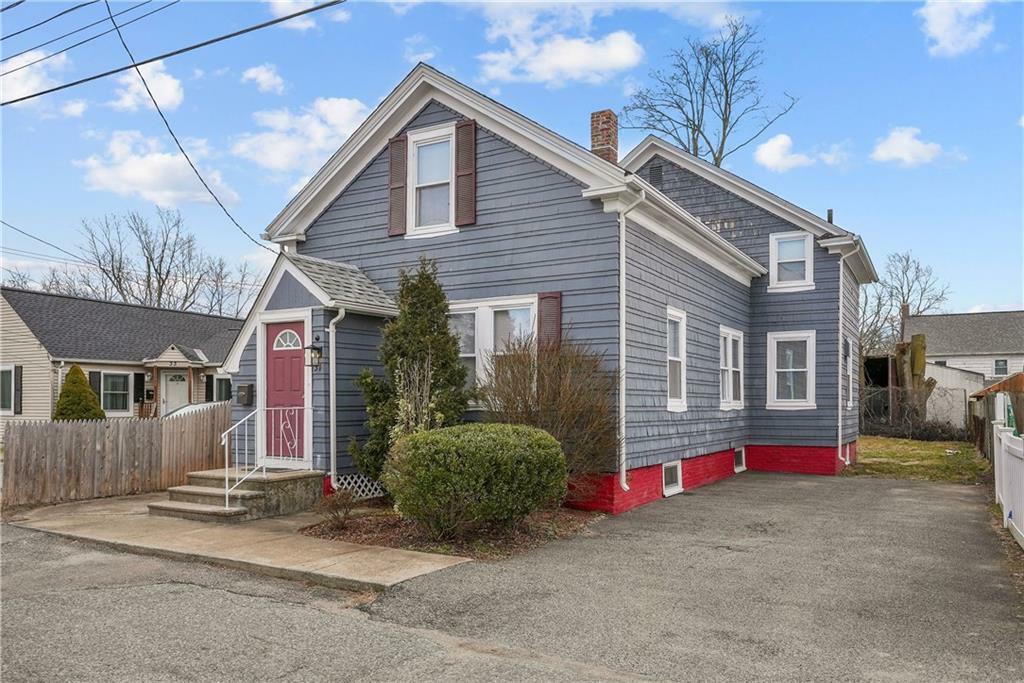 Property Photo:  31 Becker Avenue  RI 02919 