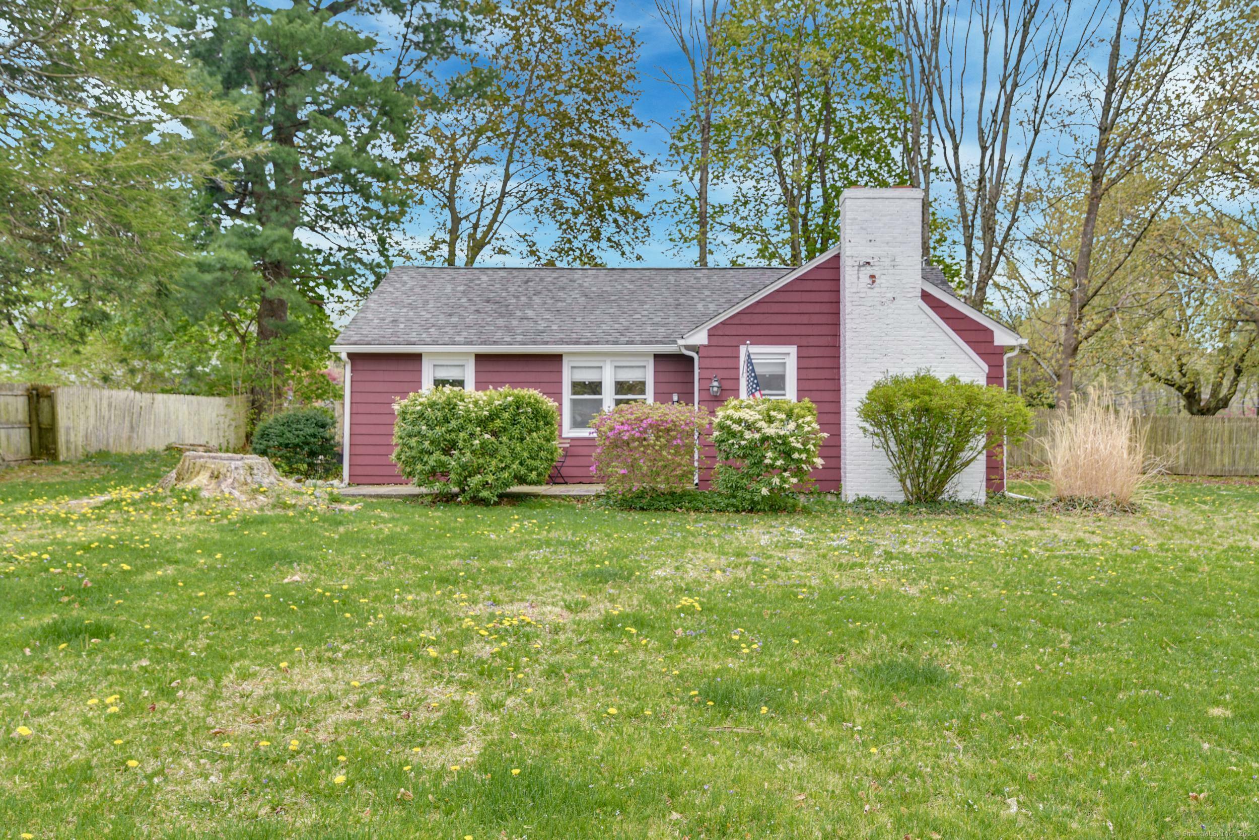Property Photo:  14 Fairview Road  CT 06525 
