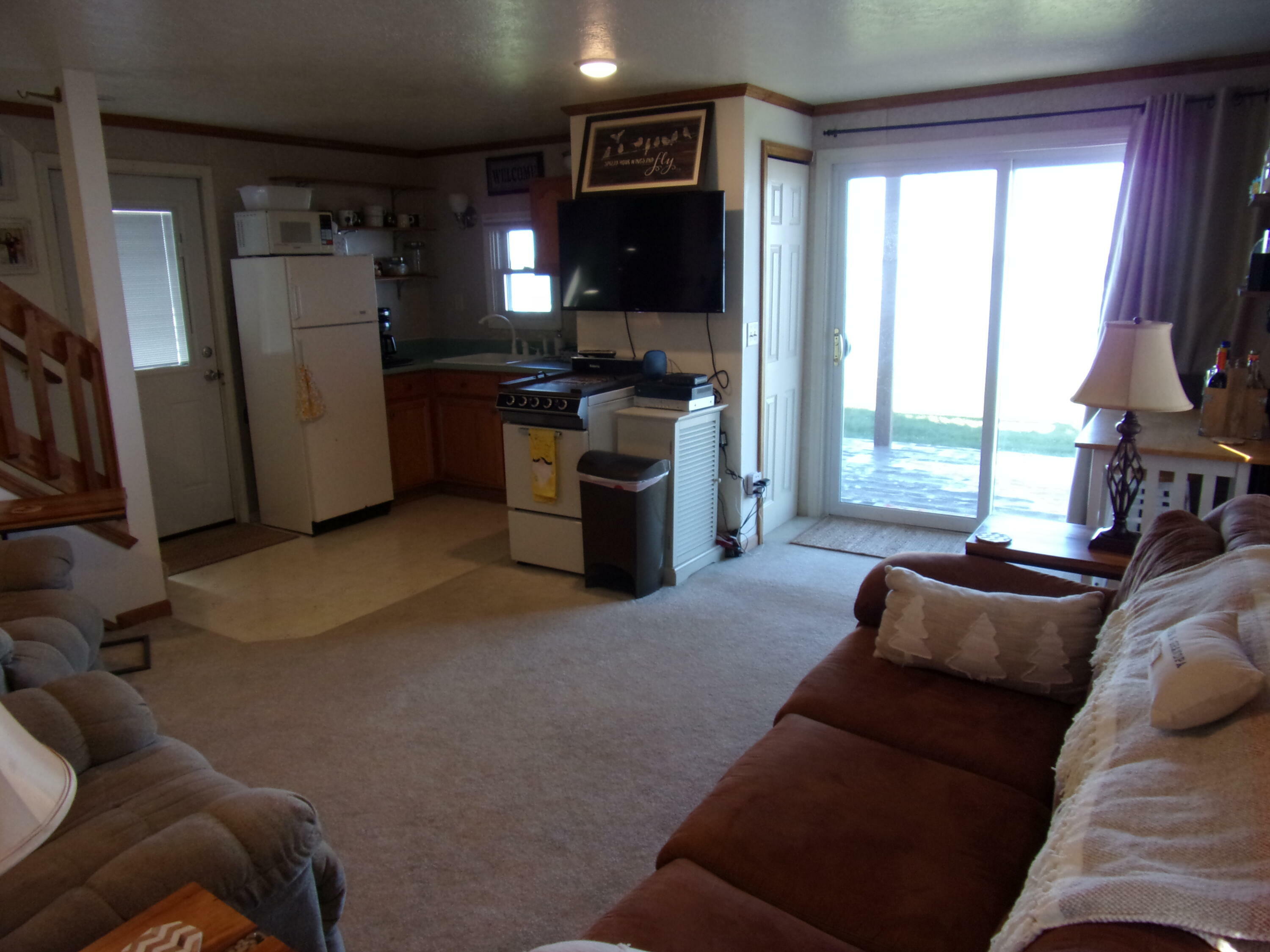 Property Photo:  302 W Houghton Lake Drive  MI 48651 