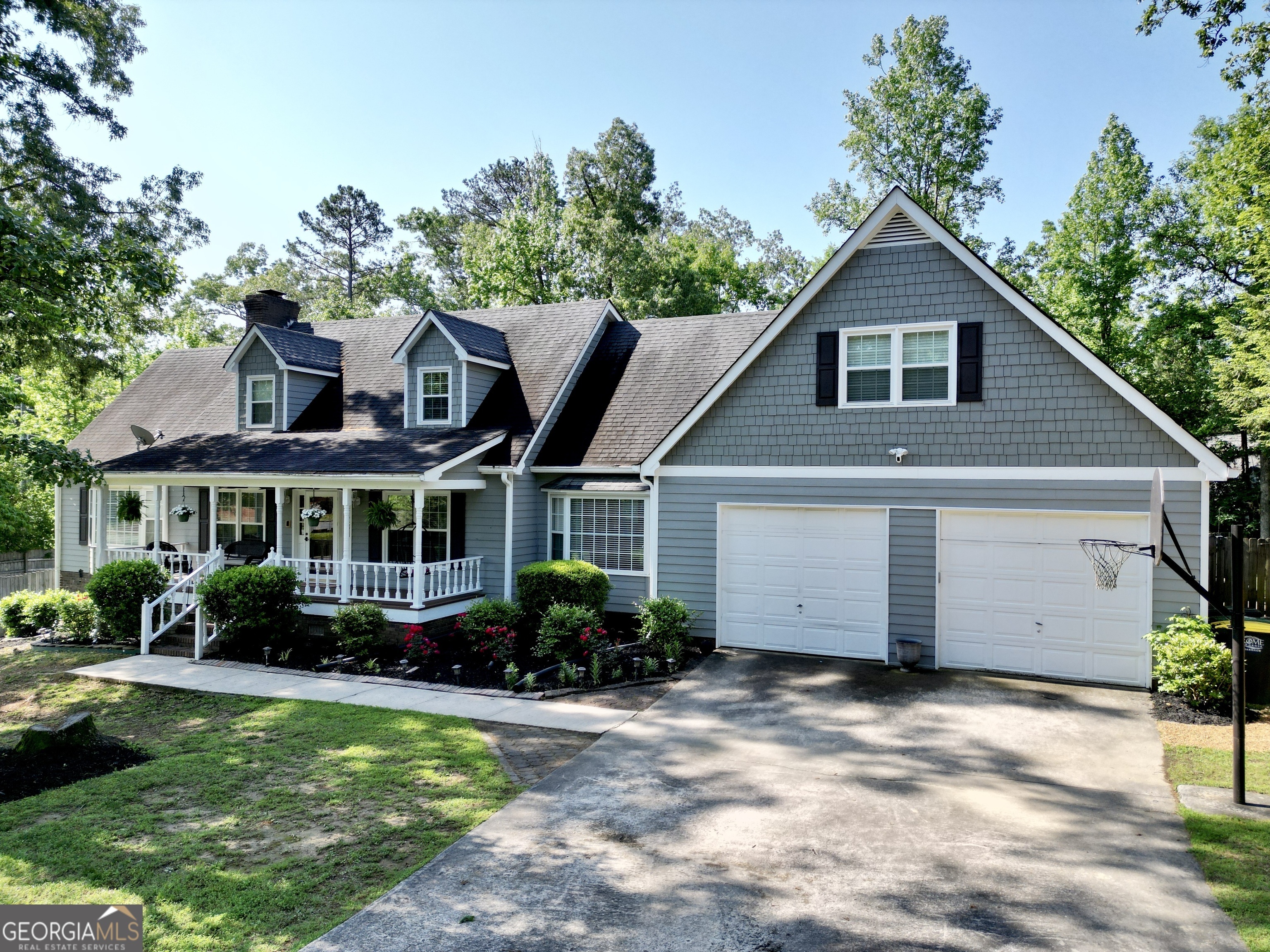 Property Photo:  1 Gregory Drive SW  GA 30165 