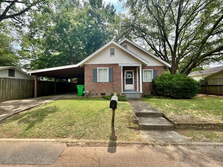 914 4th Ave S  Columbus MS 39701 photo