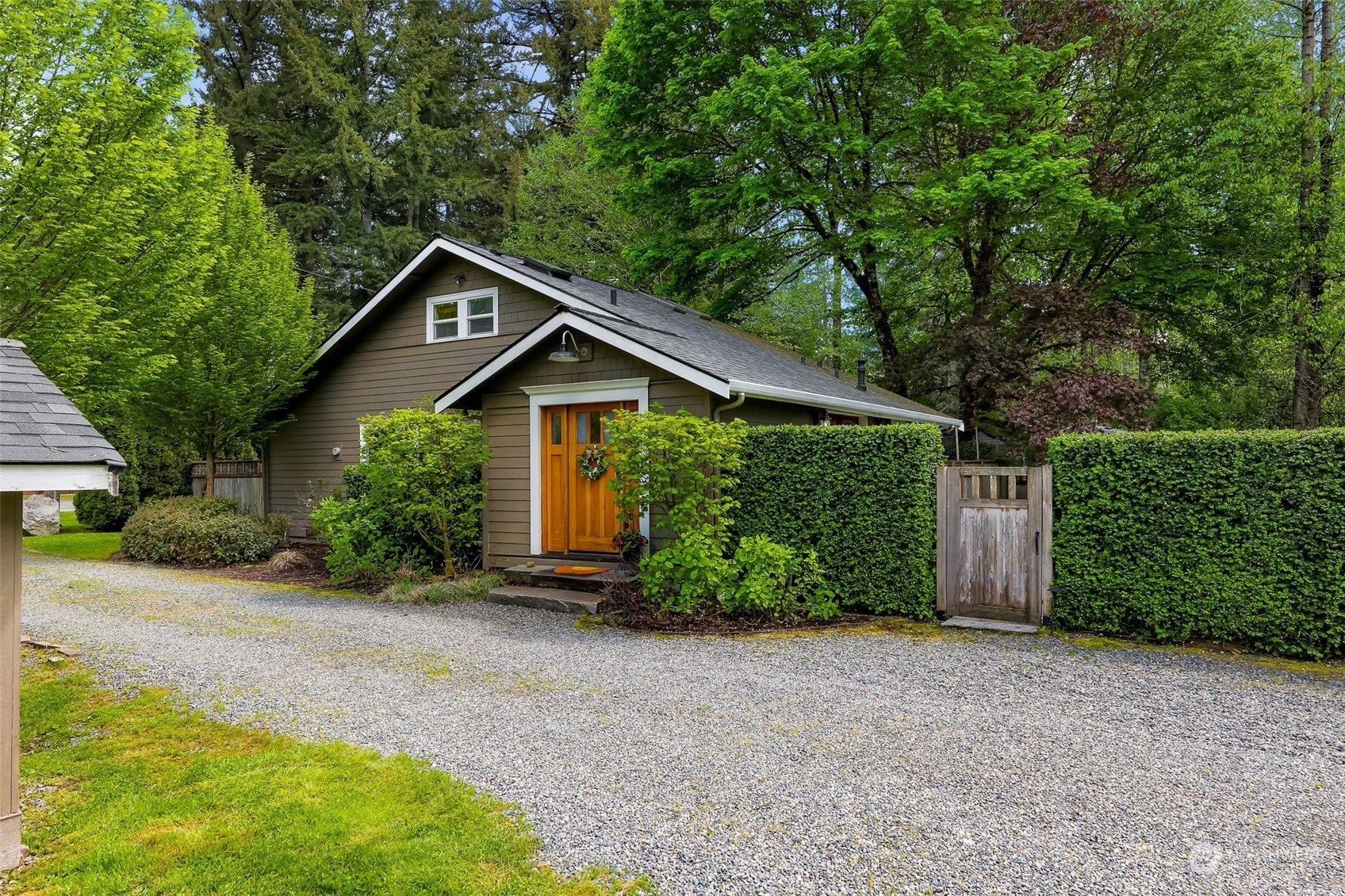 Property Photo:  13461 Bear Creek Road NE  WA 98077 