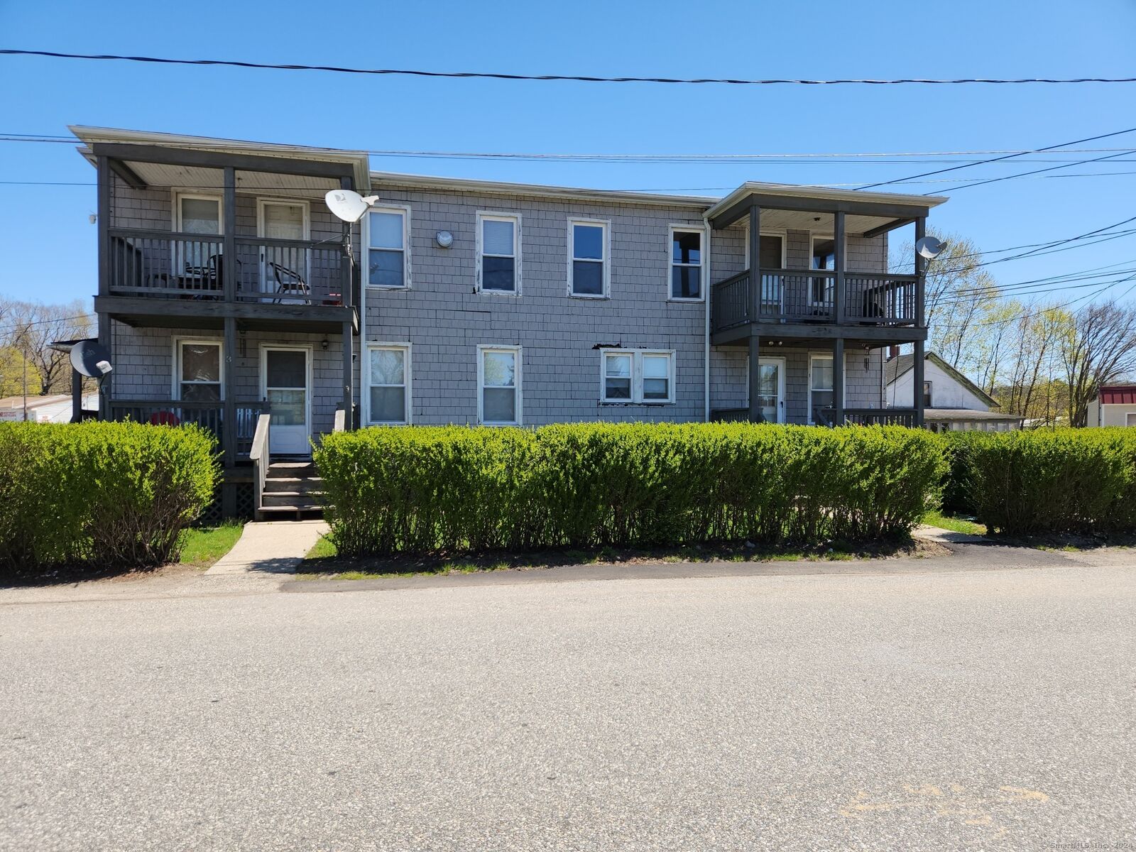 Property Photo: 91 Willowbrook Street CT 06226
