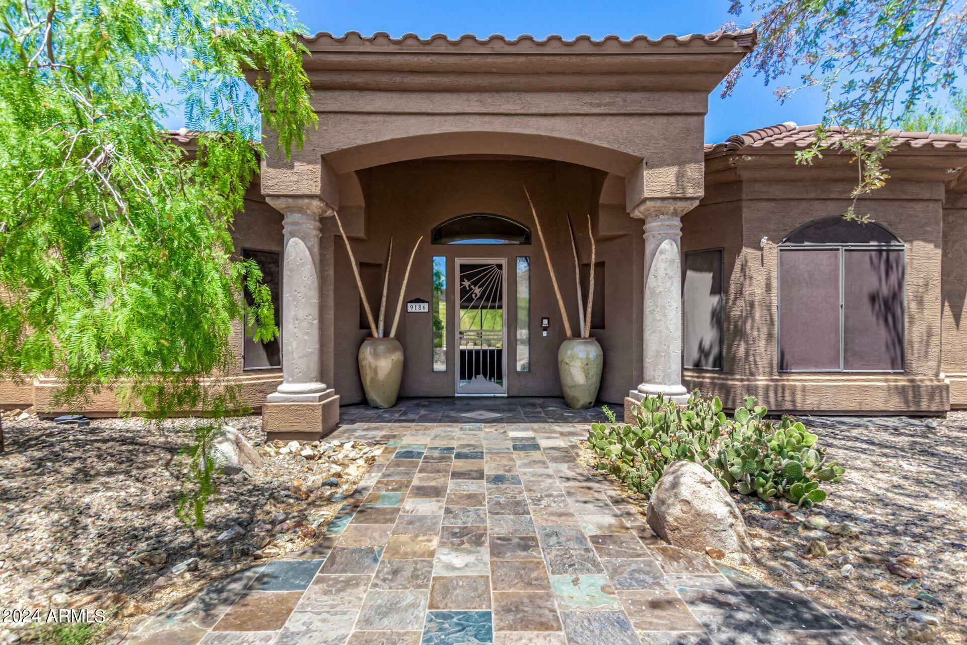 Property Photo:  9186 S San Pablo Drive  AZ 85338 