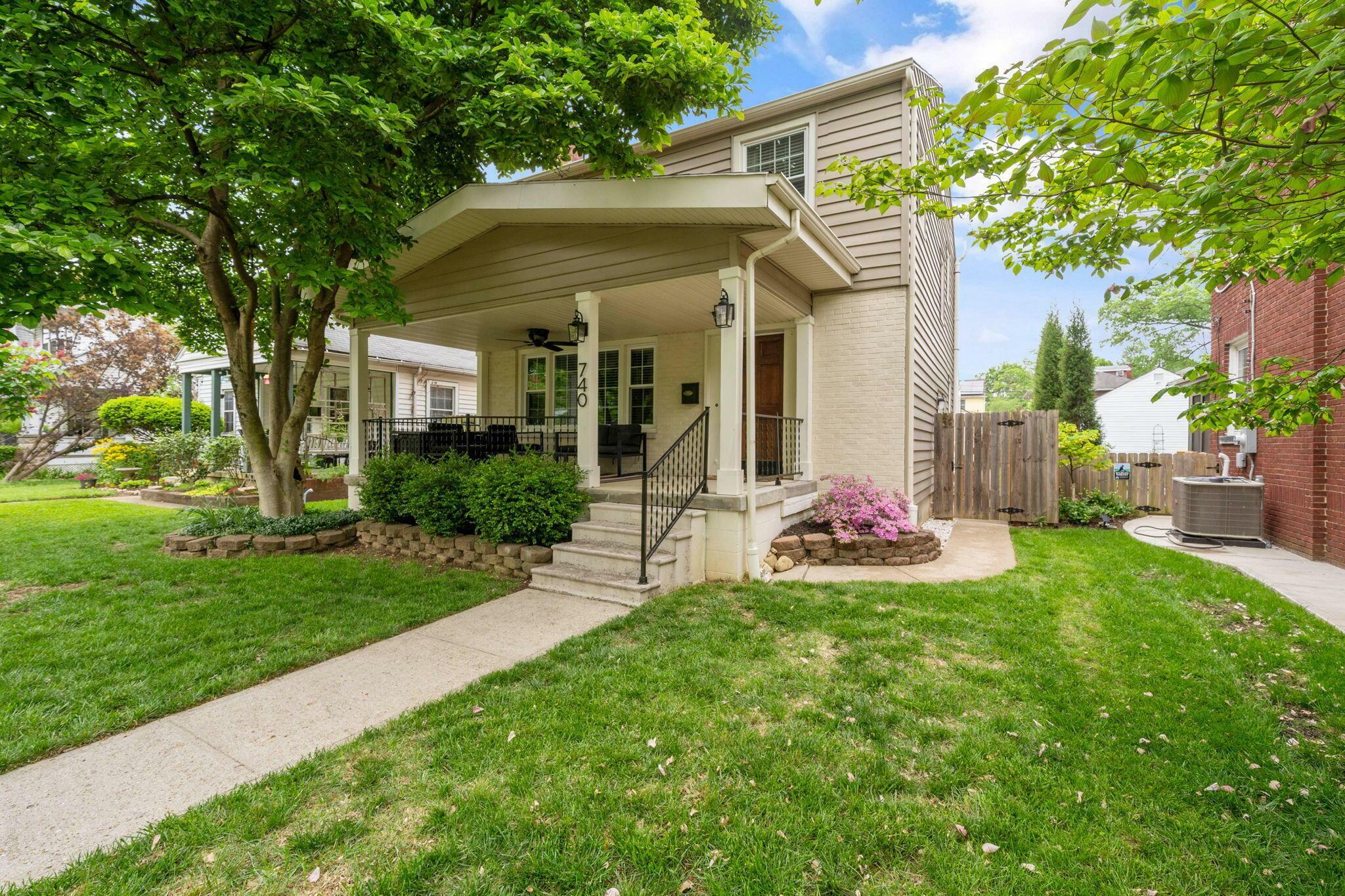 Property Photo:  740 Euclaire Avenue  OH 43209 