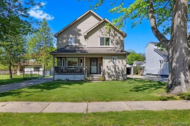 Property Photo: 8887 Deering Street MI 48150