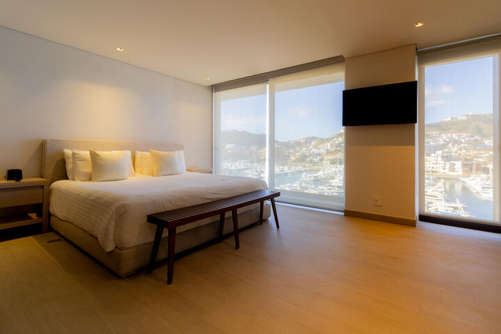 Property Photo:  The Paraiso Residences 1301  BS  