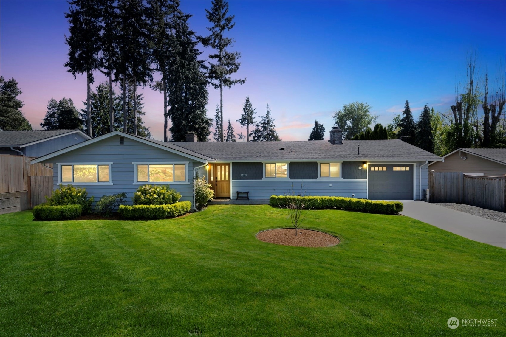 Property Photo:  12113 SE 43rd Street  WA 98006 