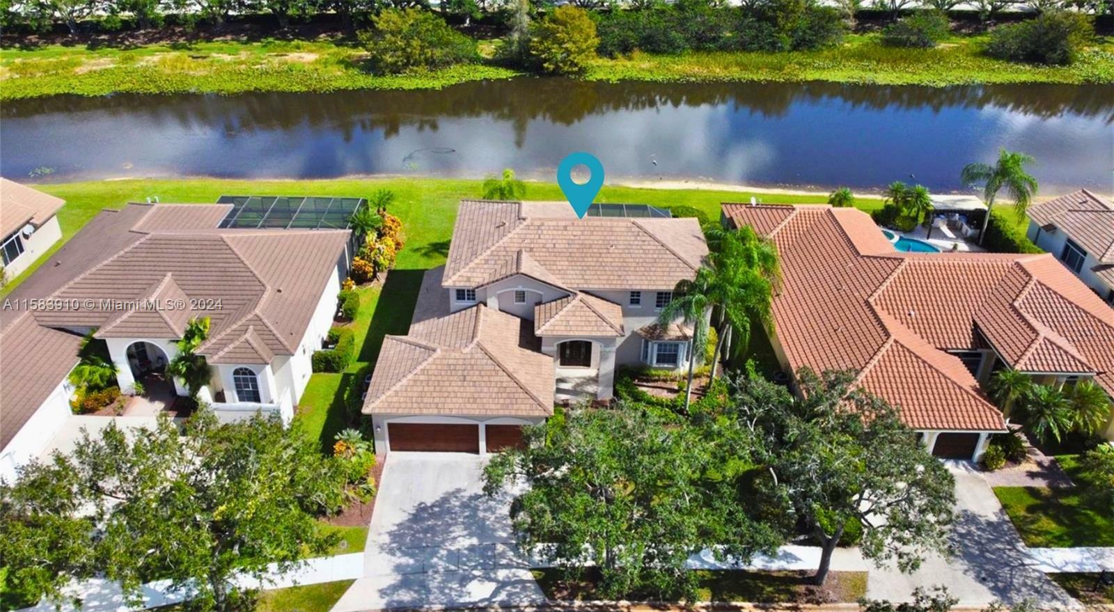 Property Photo:  217 Landings Blvd  FL 33327 