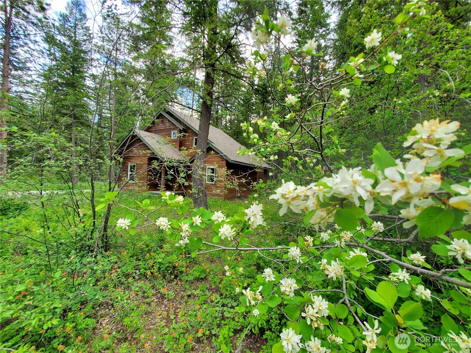 Property Photo: 17 Liberty Lane WA 98862
