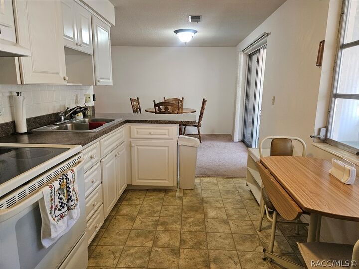 Property Photo: 7509 W 7 Rivers Drive FL 34429