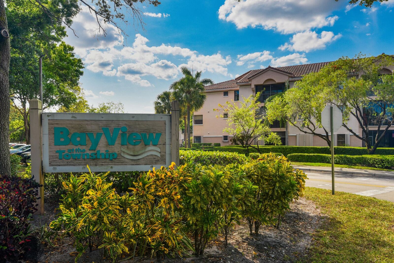 Property Photo:  4111 Coral Tree Circle 221  FL 33073 