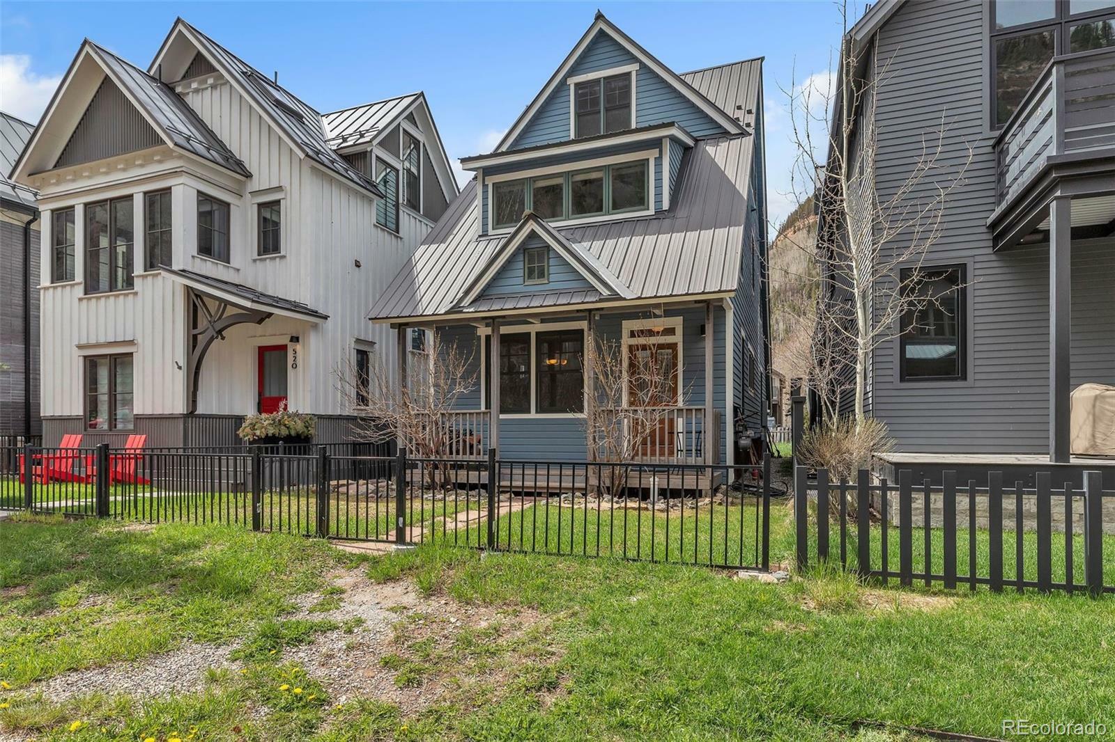 Property Photo:  518 E Columbia Avenue E  CO 81435 