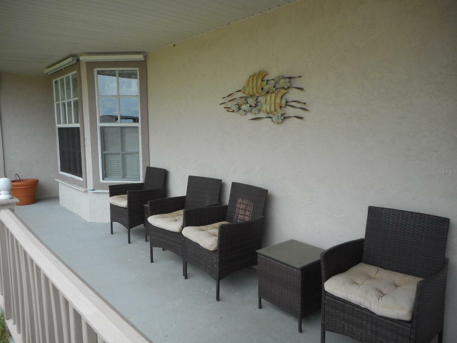 Property Photo:  806 South Street  FL 32168 