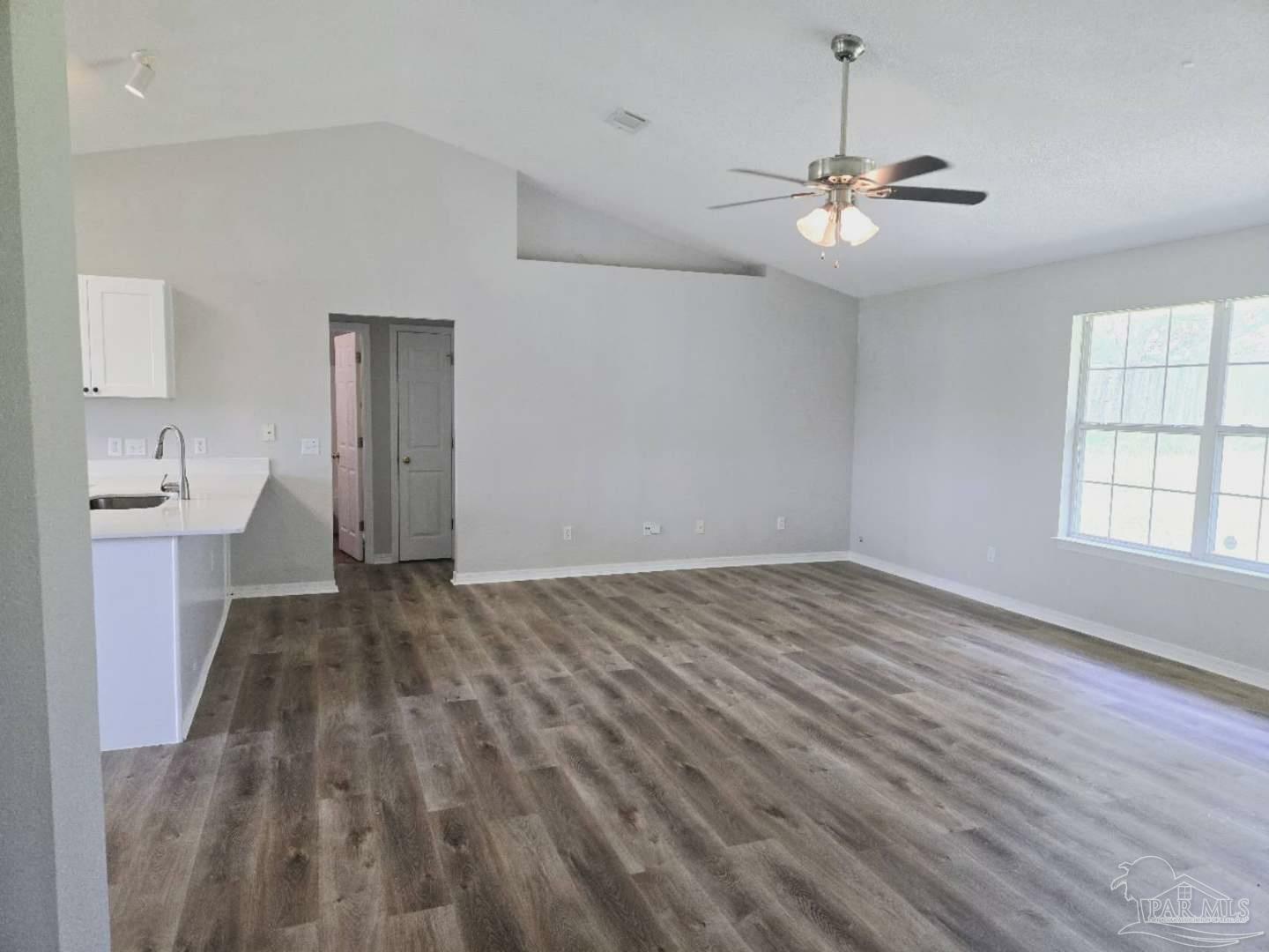 Property Photo:  2071 Joshua Dr  FL 32533 