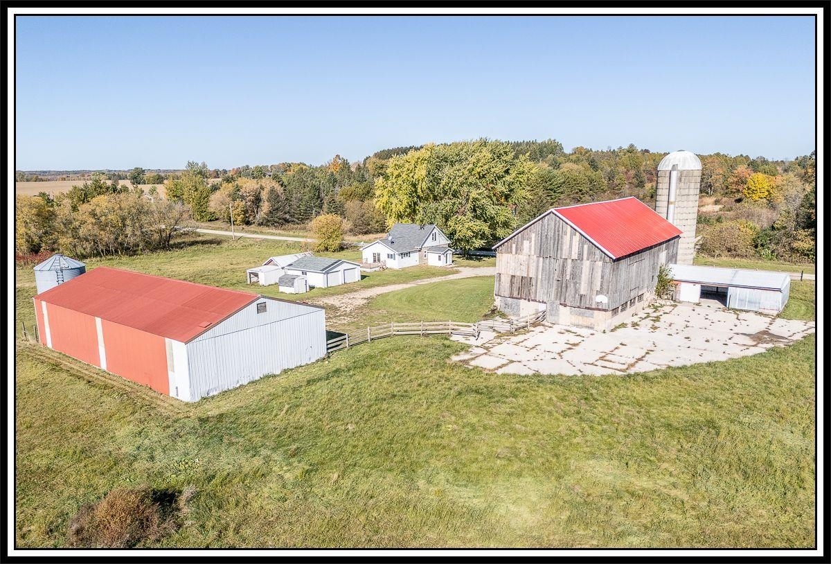 W10057 Baler Road  Hortonville WI 54944-9665 photo