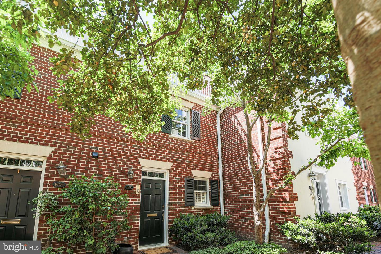 1052 N Royal Street  Alexandria VA 22314 photo
