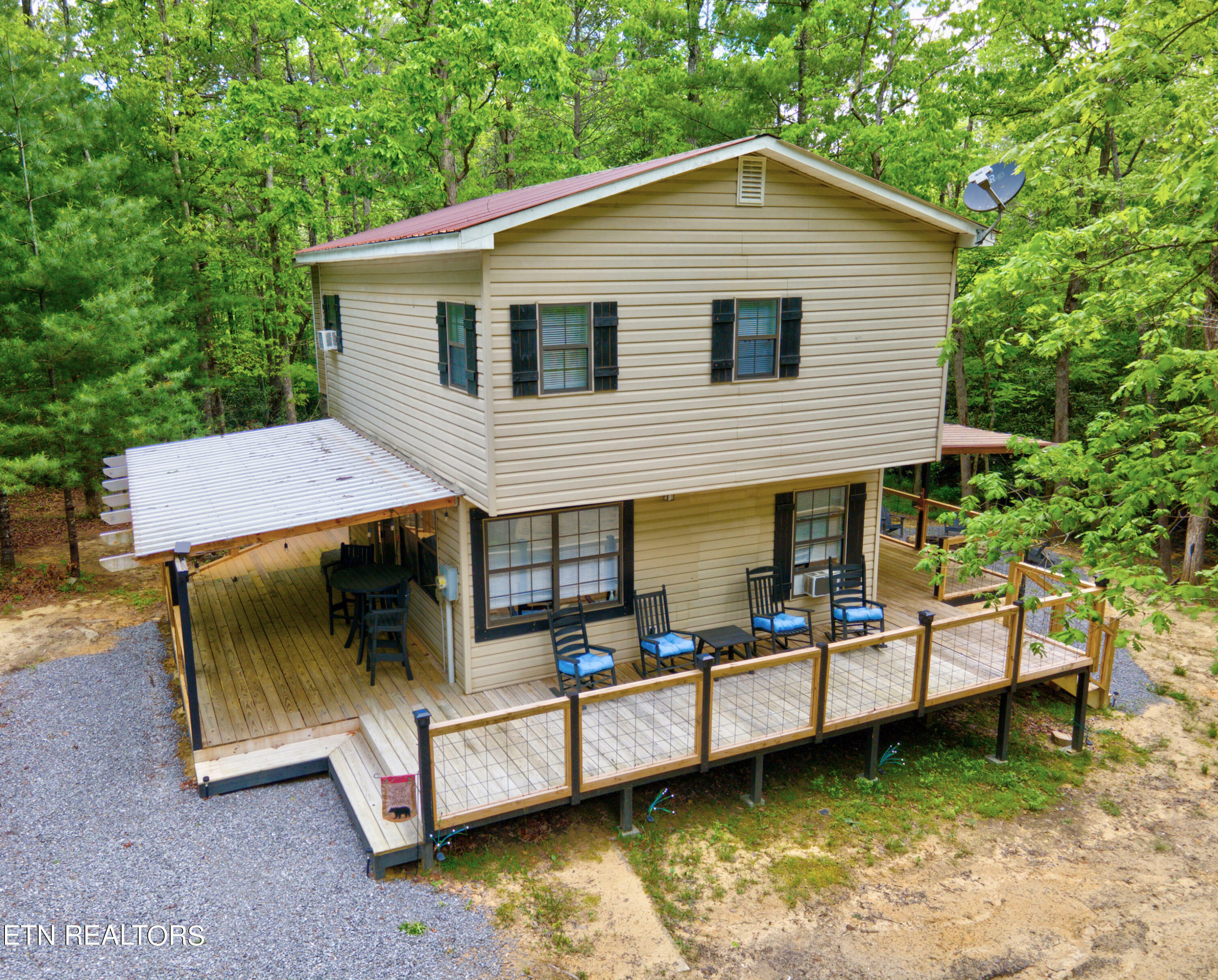 Property Photo:  6228 Bear Rd  TN 37878 