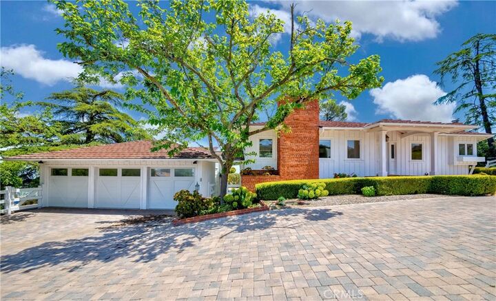 Property Photo:  1 Hackamore Road  CA 90274 