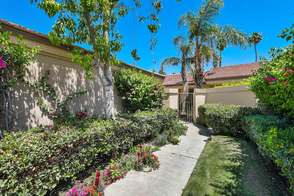 Property Photo:  76226 Poppy Lane S  CA 92211 