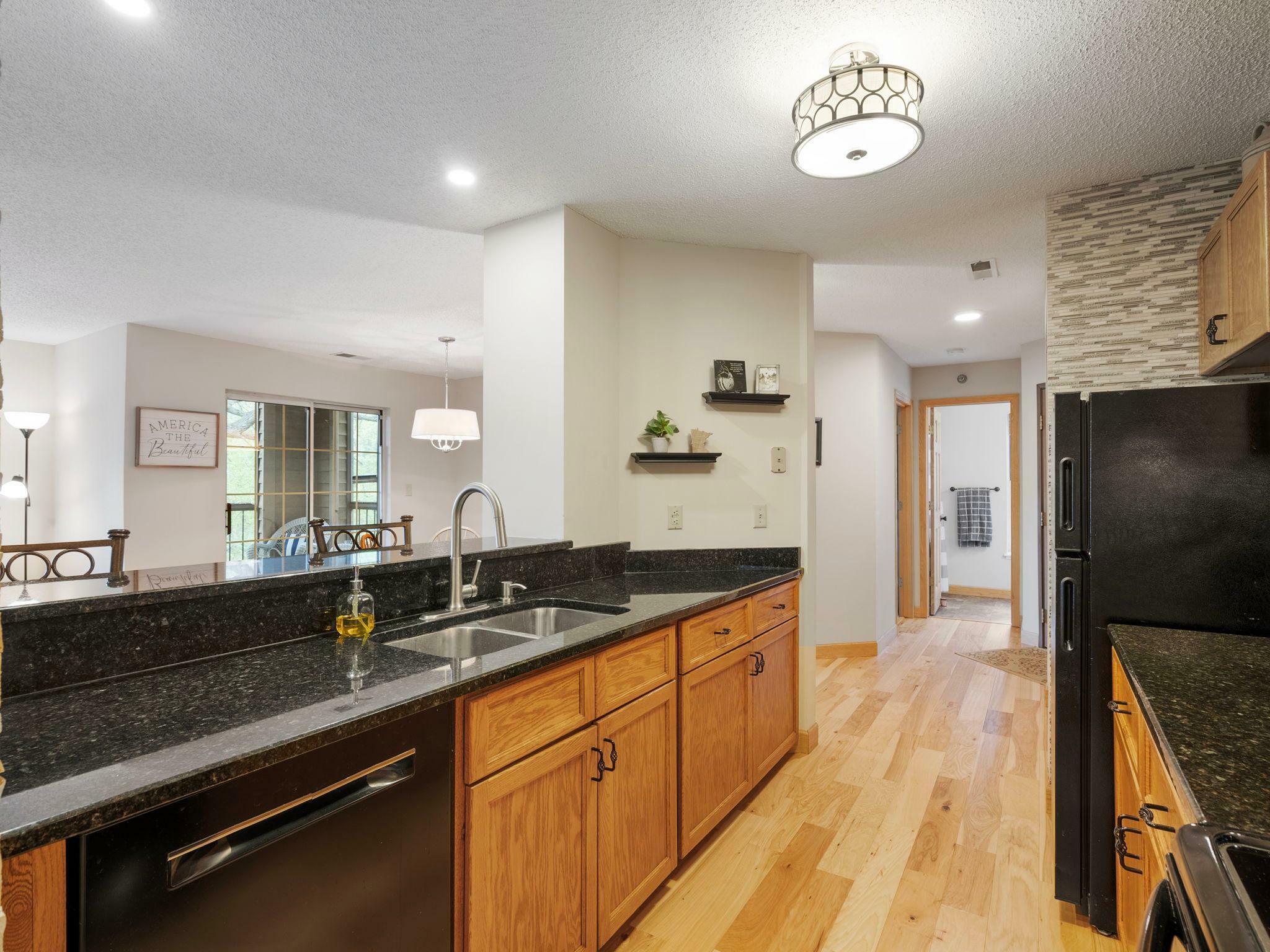 Property Photo: 6020 Chasewood Parkway 101 MN 55343