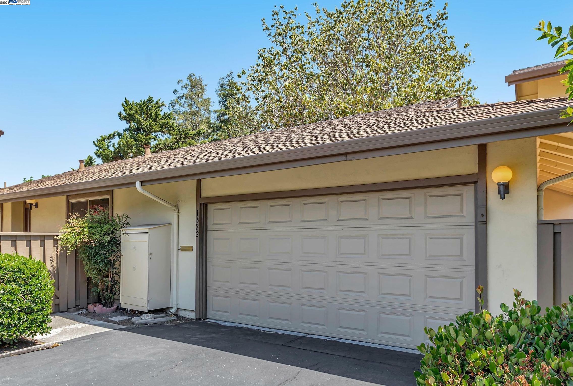 Property Photo:  1622 Candelero Dr  CA 94598 