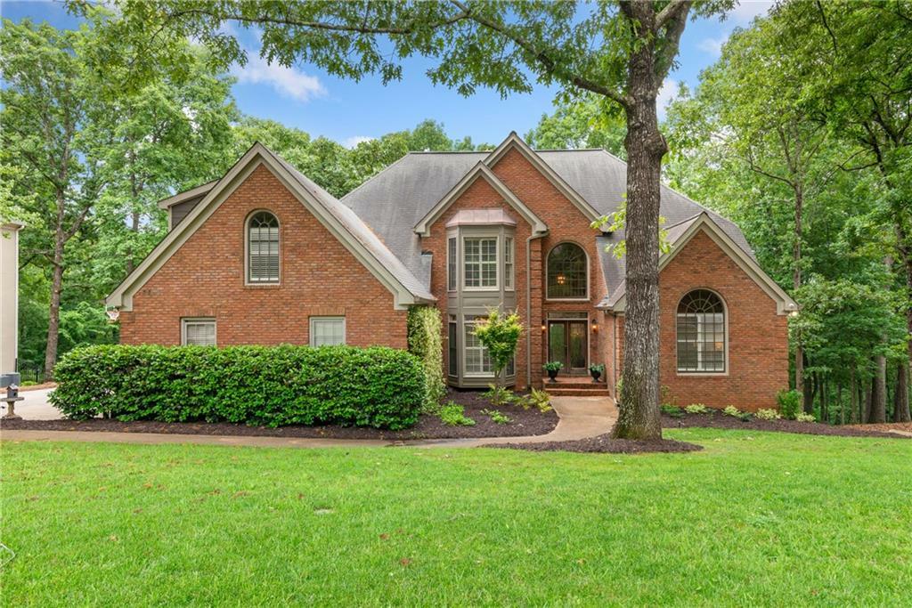 Property Photo: 8885 Laurel Way GA 30022