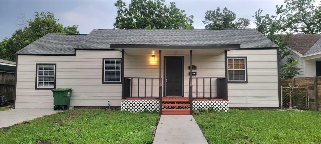 Property Photo:  6503 Kernel Street  TX 77087 