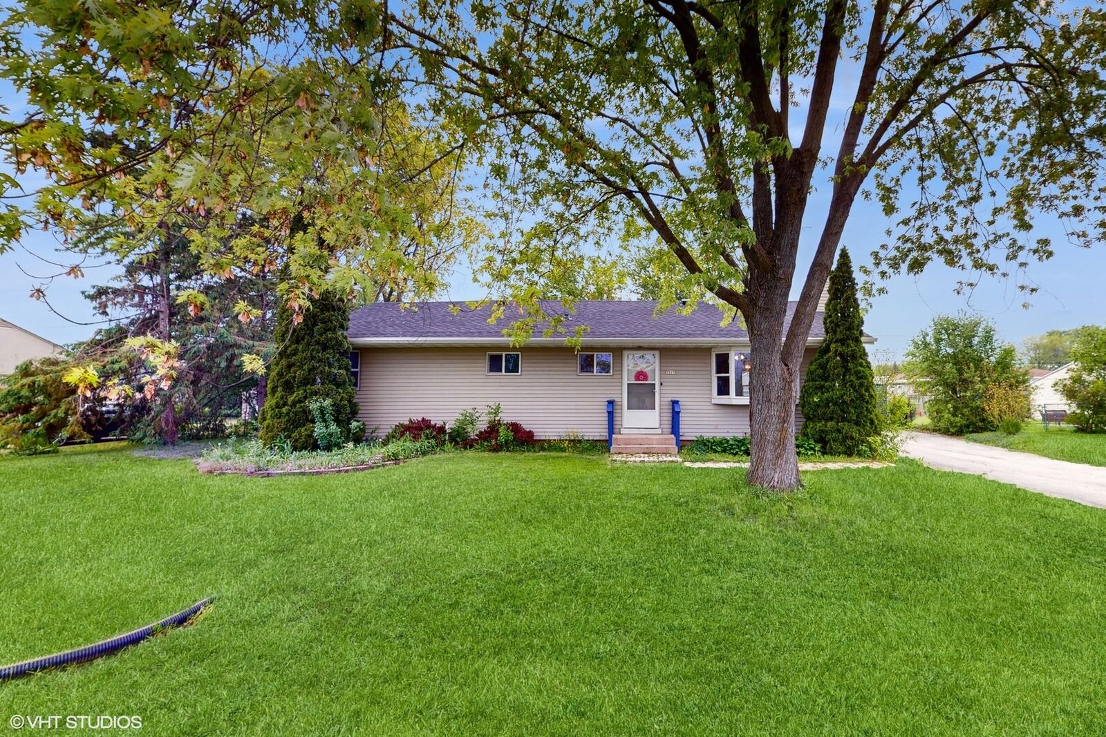 Property Photo:  7215 S 37th Place  WI 53132 