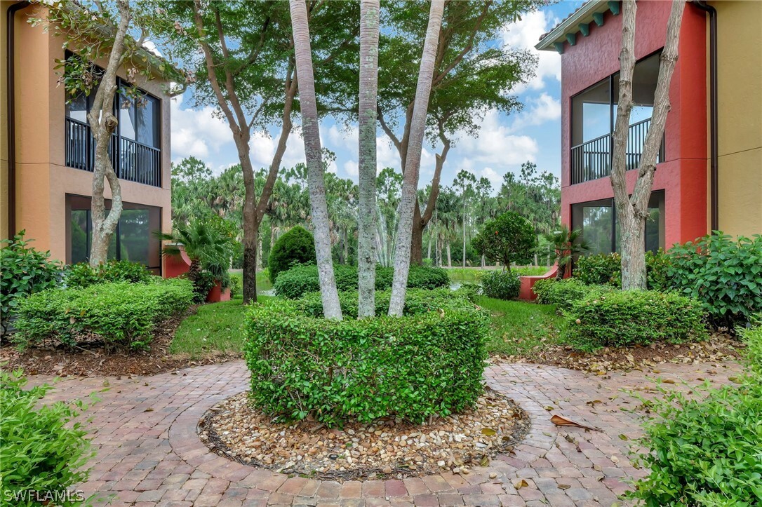 Property Photo:  8661 Piazza Del Lago Circle 101  FL 33928 